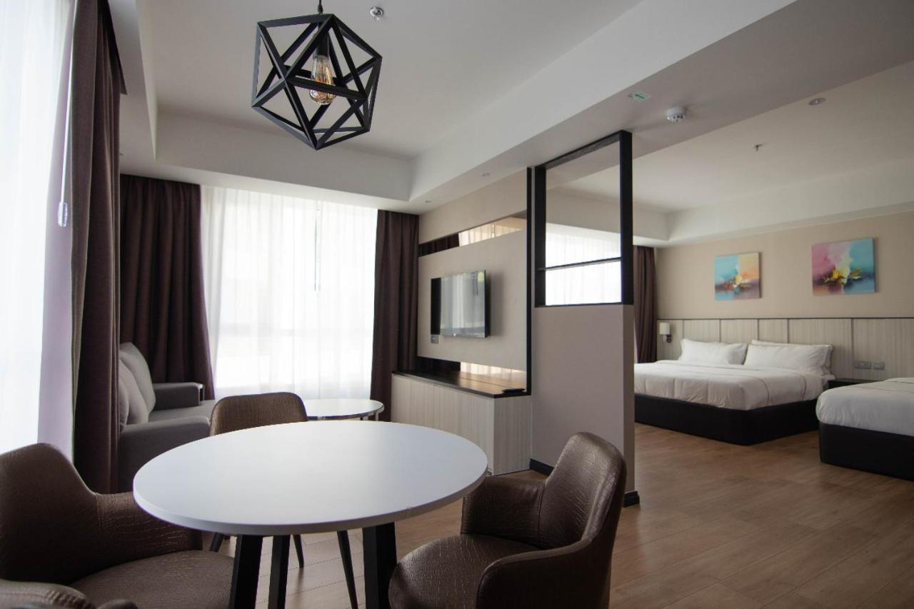 Higher Hotel Bandar Seri Begawan Zewnętrze zdjęcie