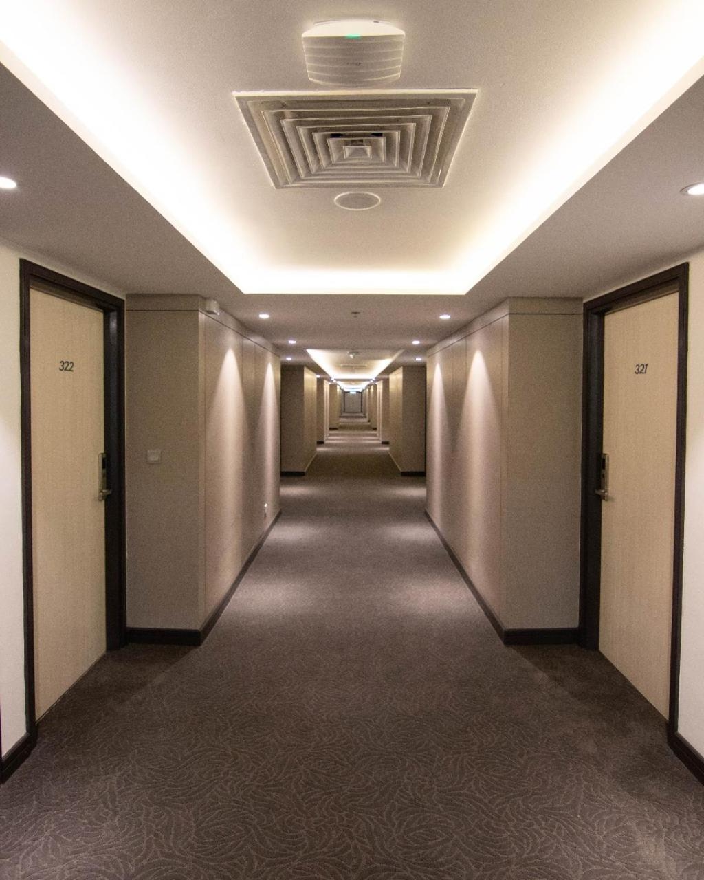 Higher Hotel Bandar Seri Begawan Zewnętrze zdjęcie