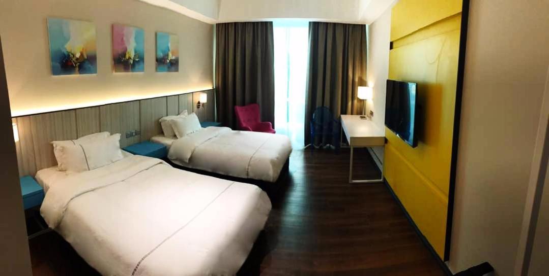 Higher Hotel Bandar Seri Begawan Zewnętrze zdjęcie